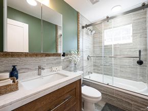 28 Vanderbilt Avenue, Babylon NY 11702