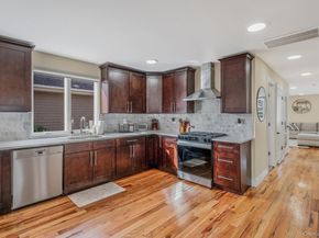 28 Vanderbilt Avenue, Babylon NY 11702
