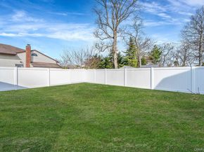 28 Vanderbilt Avenue, Babylon NY 11702
