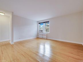 4825 43rd Street 7J, Woodside NY 11377