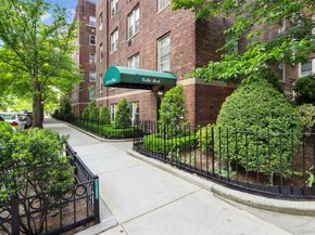 4825 43rd Street 7J, Woodside NY 11377