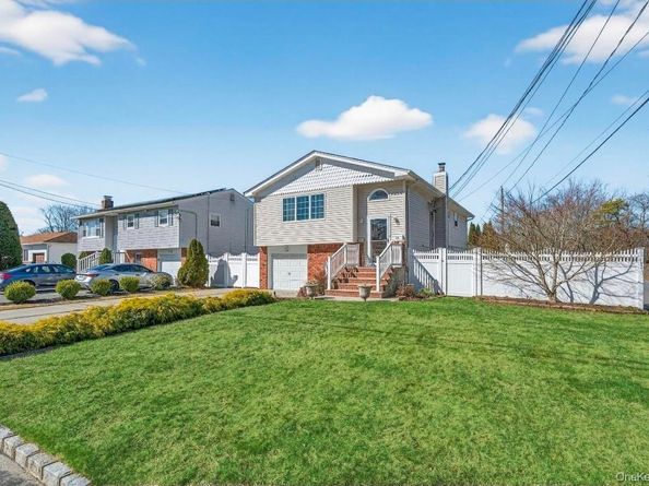114 Westchester Avenue, West Babylon NY 11704