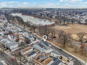 118-11 Lakeview Boulevard, Jamaica South NY 11434