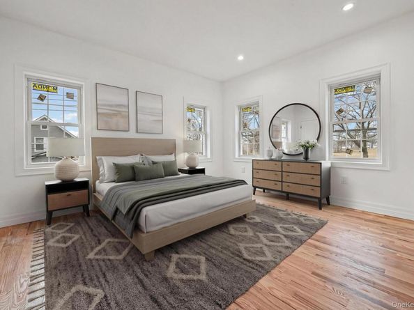 118-11 Lakeview Boulevard, Jamaica South NY 11434