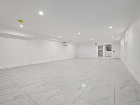 160-15 118th Road, Jamaica South NY 11434