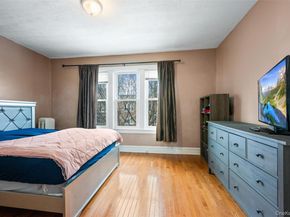 2565 99th Street, East Elmhurst NY 11369