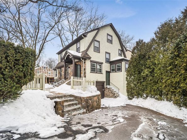 74 Central Parkway, Mount Vernon NY 10552