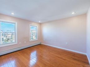 15424 13th Avenue, Whitestone NY 11357