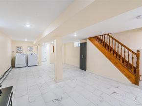 15424 13th Avenue, Whitestone NY 11357