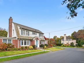 17 Emerson Place, Harrison NY 10528