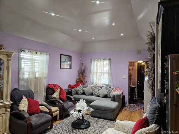 179-10 Mathewson Court, Jamaica NY 11434