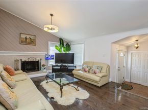 68 Lauren Avenue, Dix Hills NY 11746