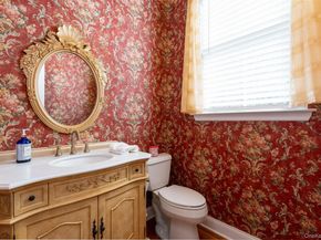 14 Vantage Court, Port Jefferson NY 11777