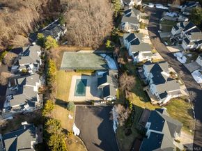 14 Vantage Court, Port Jefferson NY 11777