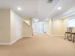 14 Vantage Court, Port Jefferson NY 11777