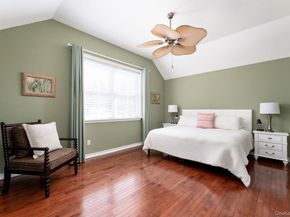 14 Vantage Court, Port Jefferson NY 11777