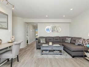 61 W Tiana Road 10, Hampton Bays NY 11946