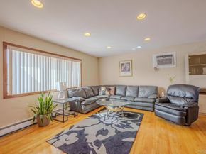 711 S Bayview Avenue, Freeport NY 11520