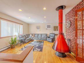 711 S Bayview Avenue, Freeport NY 11520