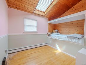 711 S Bayview Avenue, Freeport NY 11520