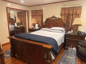 13155 221st Street, Laurelton NY 11413