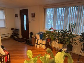 13155 221st Street, Laurelton NY 11413