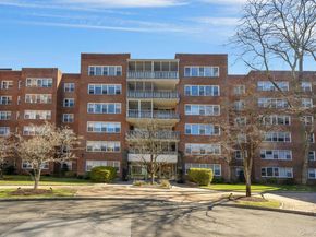 240 Garth Road 2G2, Scarsdale NY 10583