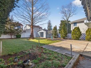 3992 William Street, Seaford NY 11783