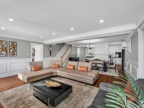 54 Abbot Lane, Hicksville NY 11801