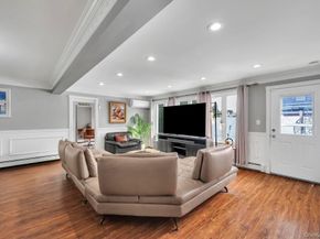 54 Abbot Lane, Hicksville NY 11801