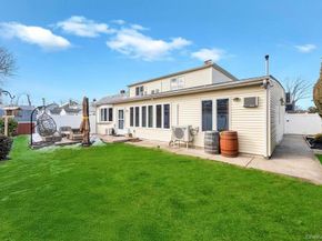 54 Abbot Lane, Hicksville NY 11801