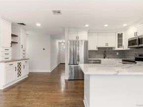 9 Hinton Avenue, Babylon NY 11702