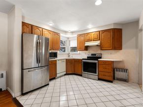 851 Hemlock Street, Franklin Square NY 11010