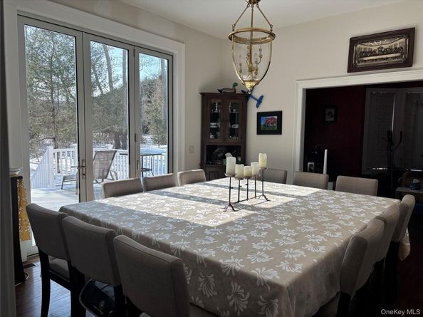 385 Grissom Lane, Southold NY 11971