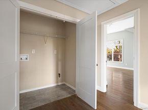 6 Gail Grace Court, Copiague NY 11726