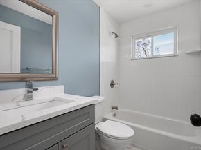 6 Gail Grace Court, Copiague NY 11726