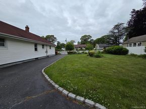 83 Vanderbilt Avenue, West Babylon NY 11704
