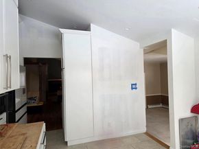 25 Fuller Street, Dix Hills NY 11746