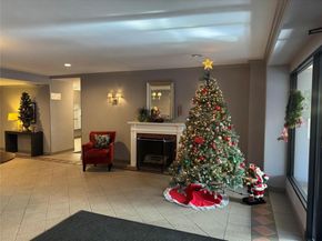 241-20 Northern Blvd 6H, Douglaston NY 11363