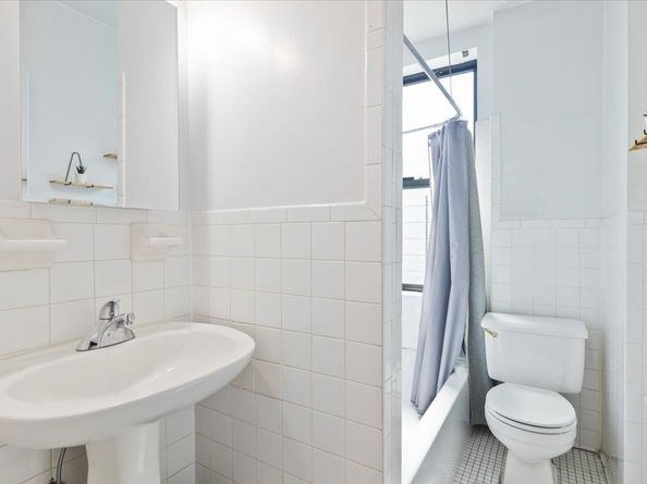 941 Jerome Avenue 1011F, Bronx NY 10452