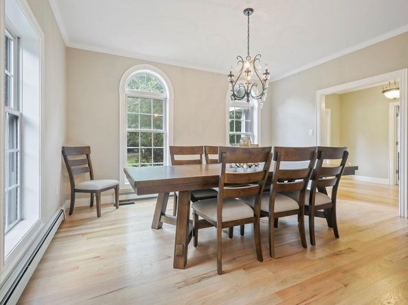 26 Boxtree Road, East Quogue NY 11942