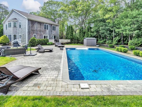 26 Boxtree Road, East Quogue NY 11942