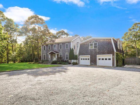 26 Boxtree Road, East Quogue NY 11942