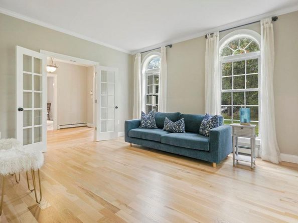26 Boxtree Road, East Quogue NY 11942