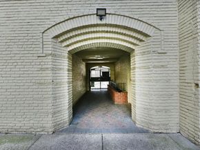 21-16 35 Street 1B, Astoria NY 11105