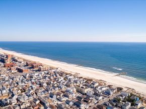 62 Wisconsin Street, Long Beach NY 11561