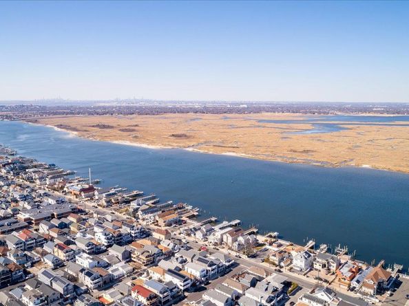 62 Wisconsin Street, Long Beach NY 11561