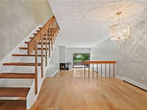 118 Round Hill Road, Dobbs Ferry NY 10522