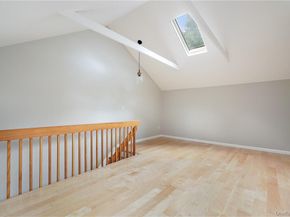 118 Round Hill Road, Dobbs Ferry NY 10522