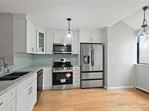 118 Round Hill Road, Dobbs Ferry NY 10522